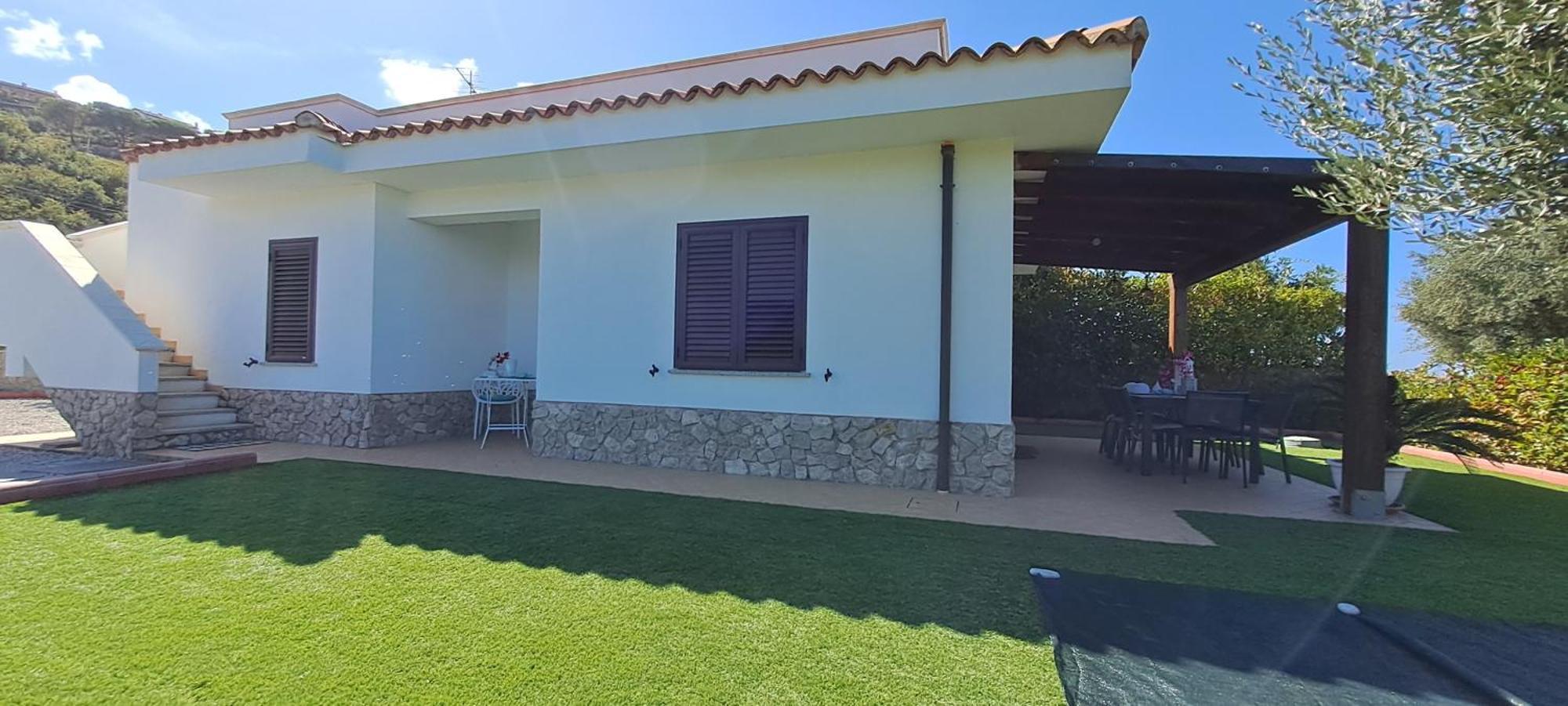 Villa Nove - Residence Dei Fiori Zambrone Exterior photo